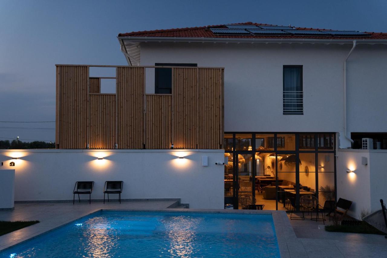 The Pines Boutique Villa - 旧瓦马 外观 照片